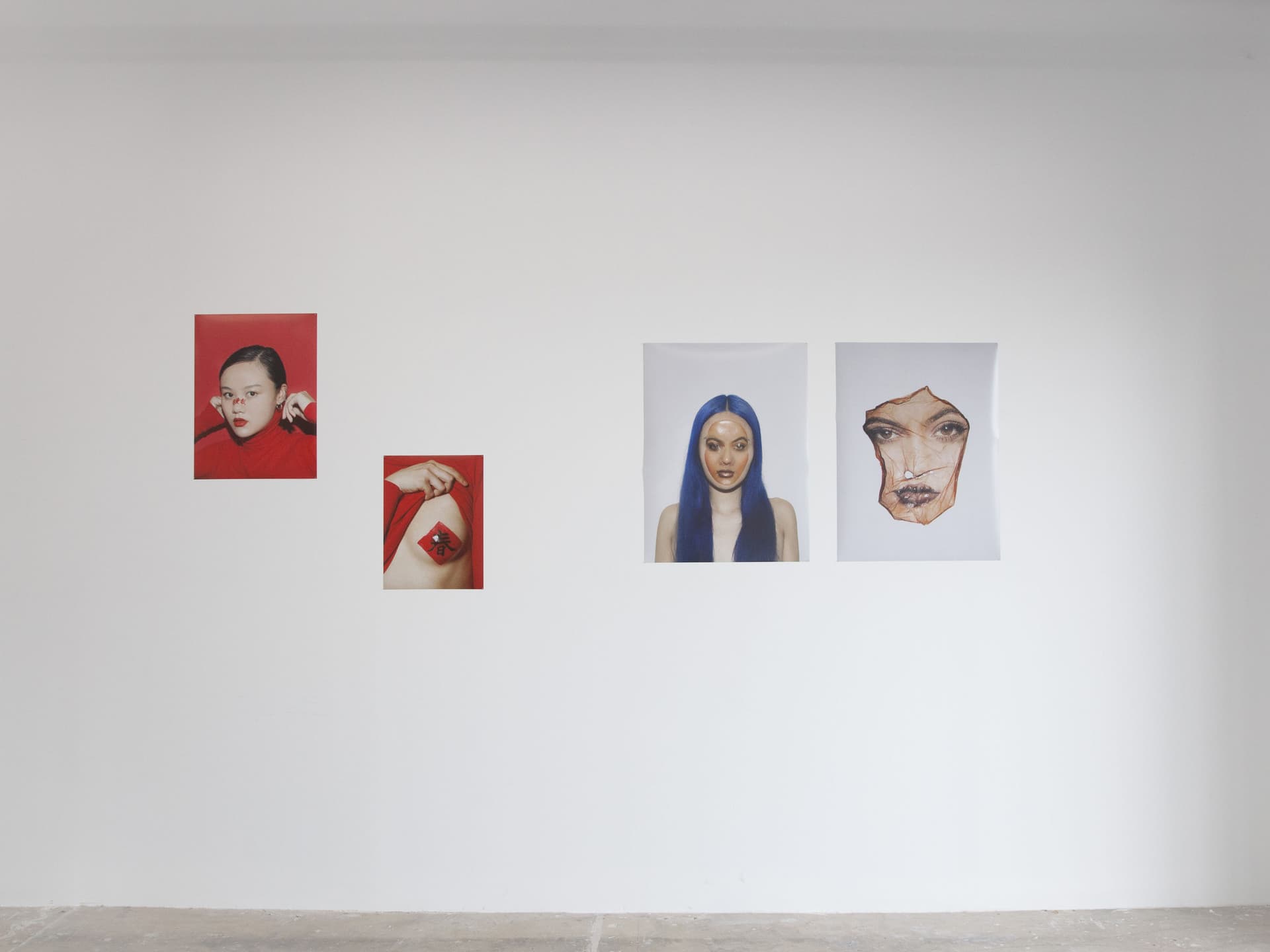 Installation View, MY(TEMPORARY)SELF