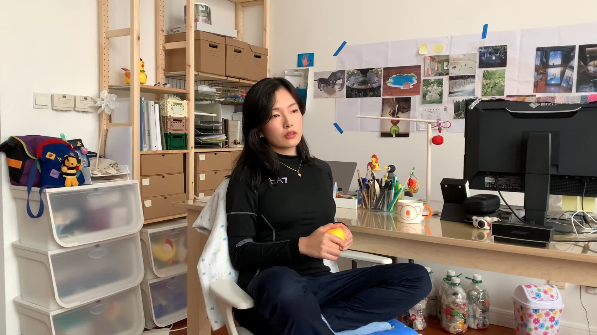 Online Viewing Room — view 11