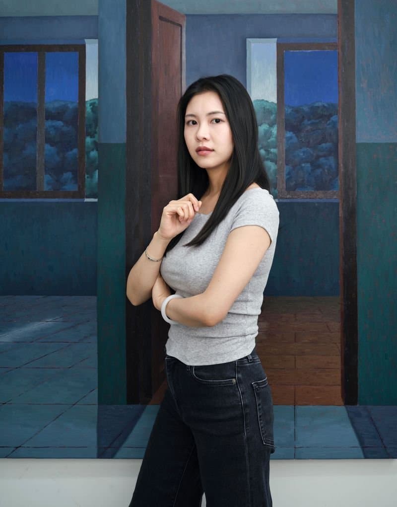 In a quiet studio in Brooklyn, Xiangjie Rebecca Wu traces the afterimages of her rural Chinese childhood. Her oil paintings, steeped in introspection, turn everyday domestic objects into vessels of memory